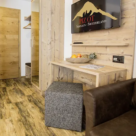 Piz Ot Casa de hóspedes 3*