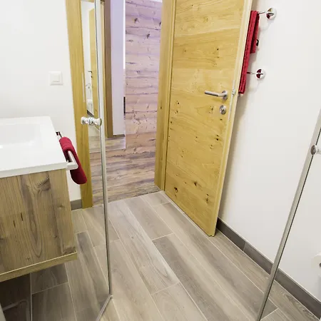 Pensión Piz Ot Samnaun