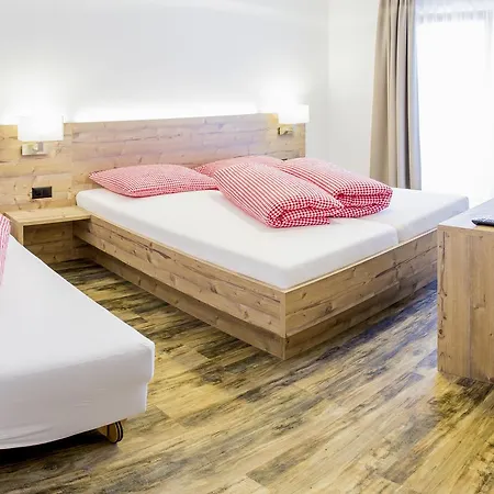Piz Ot Guest house