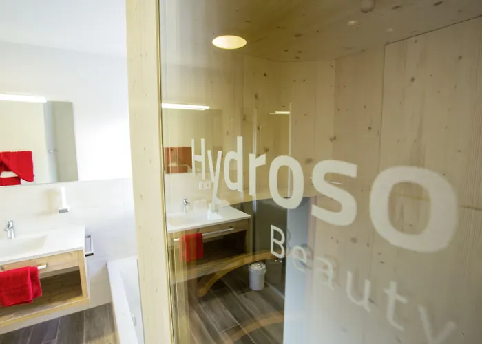 Piz Ot Guest house 3*