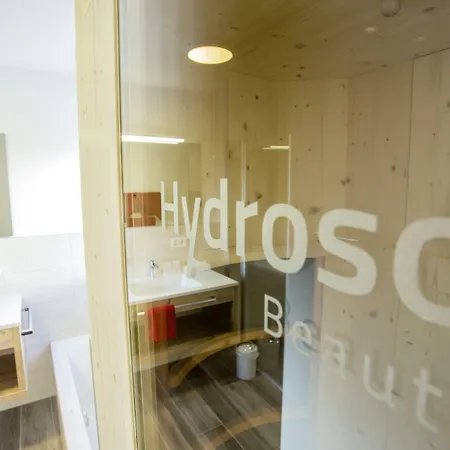 Piz Ot Πανσιόν 3*